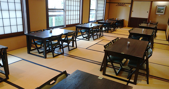 宴会場レイアウト変更のお知らせ 小グループでご利用可能なレイアウトに変更いたしました